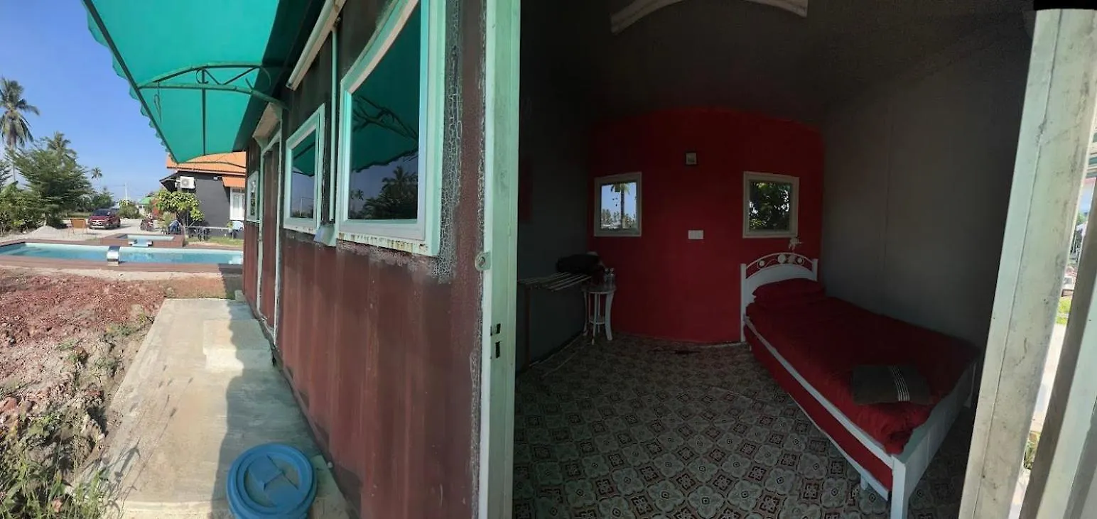 Homestay Kampong Kota Aur Resort With Swimming Pool, Kepala Batas, Seberang Perai, Penang 0*, Kepala Batas (Penang)