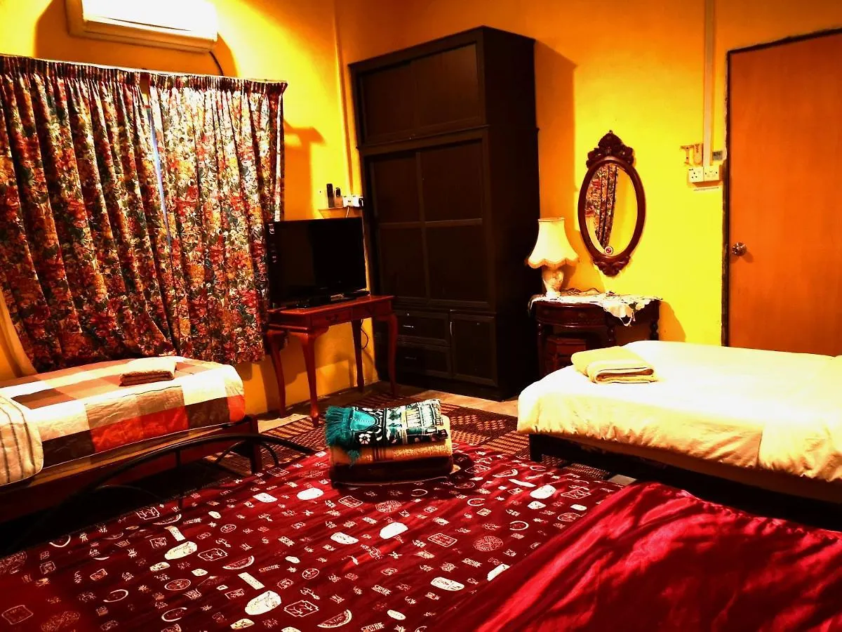 Homestay Kampong Kota Aur Resort With Swimming Pool, Kepala Batas, Seberang Perai, Penang